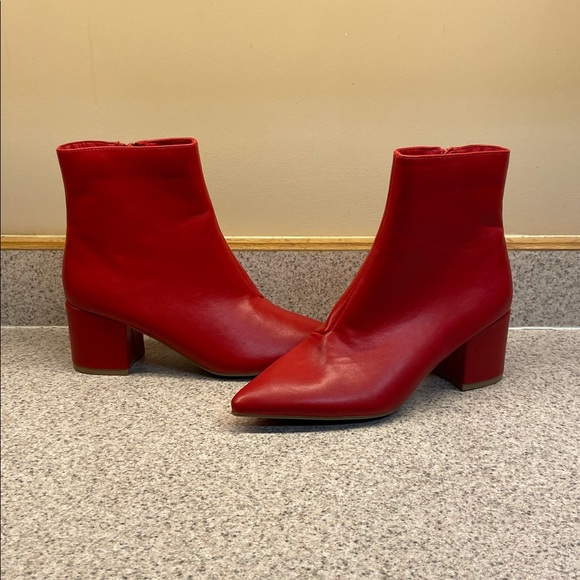 Sugar Nightlife Bold Red Ankle Booties - Picture 3 of 8